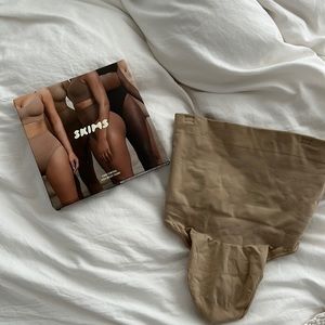 Skims Core Control High Waist Thong